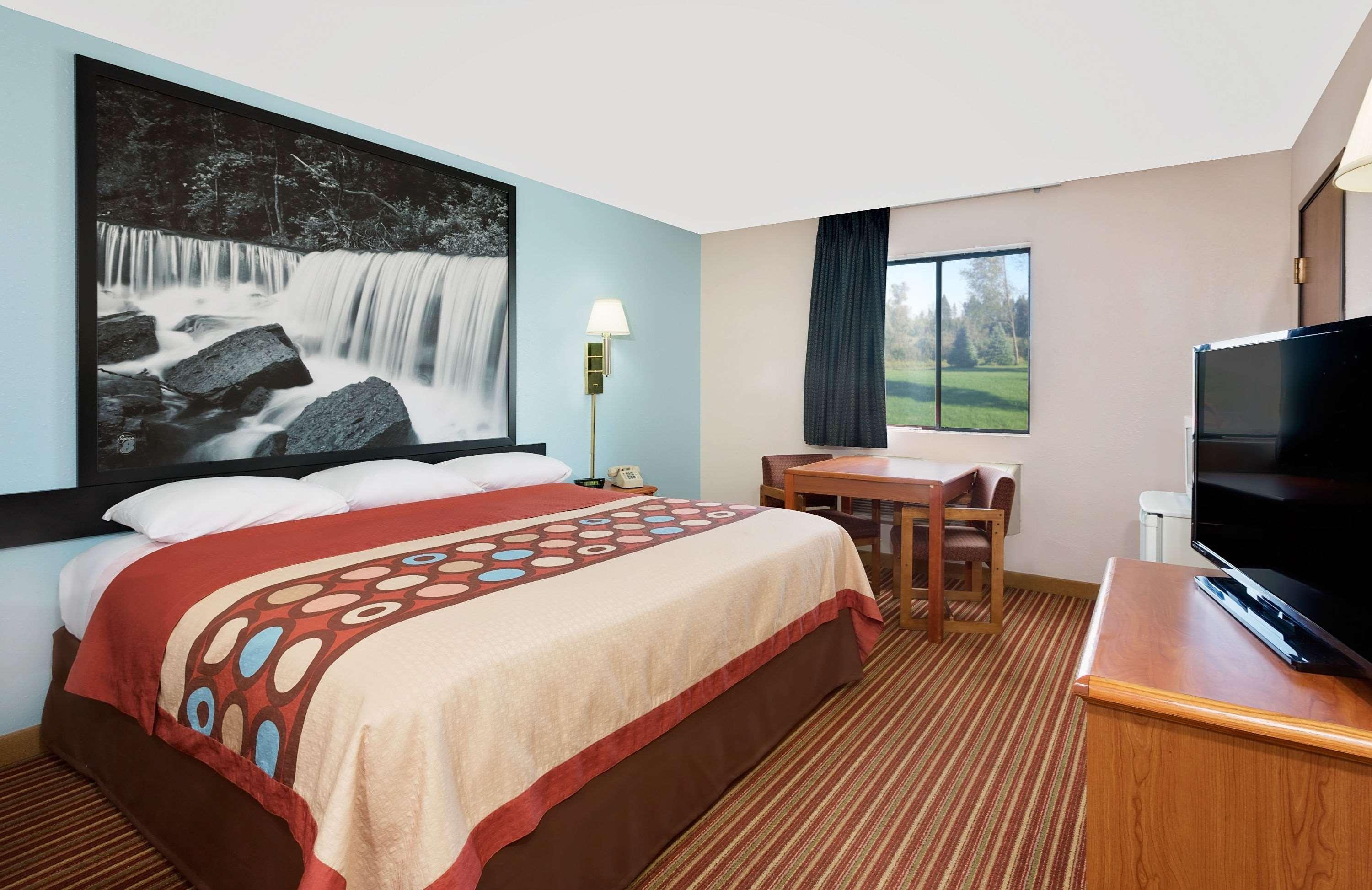 Hotel Super 8 By Wyndham Rock Port Mo Exterior foto